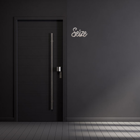 Numéro découpé au laser : SEIZE