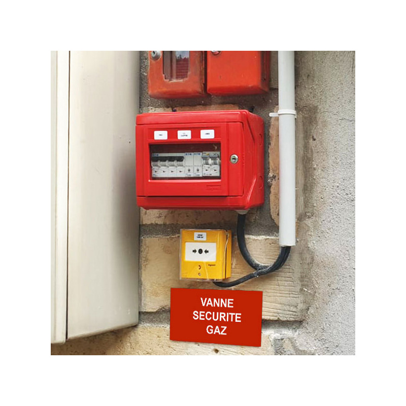 Panneau Plaque réglementaire ou normalisée Plaque réglementaire normée