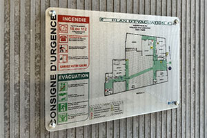 plan evacuation plexiglas